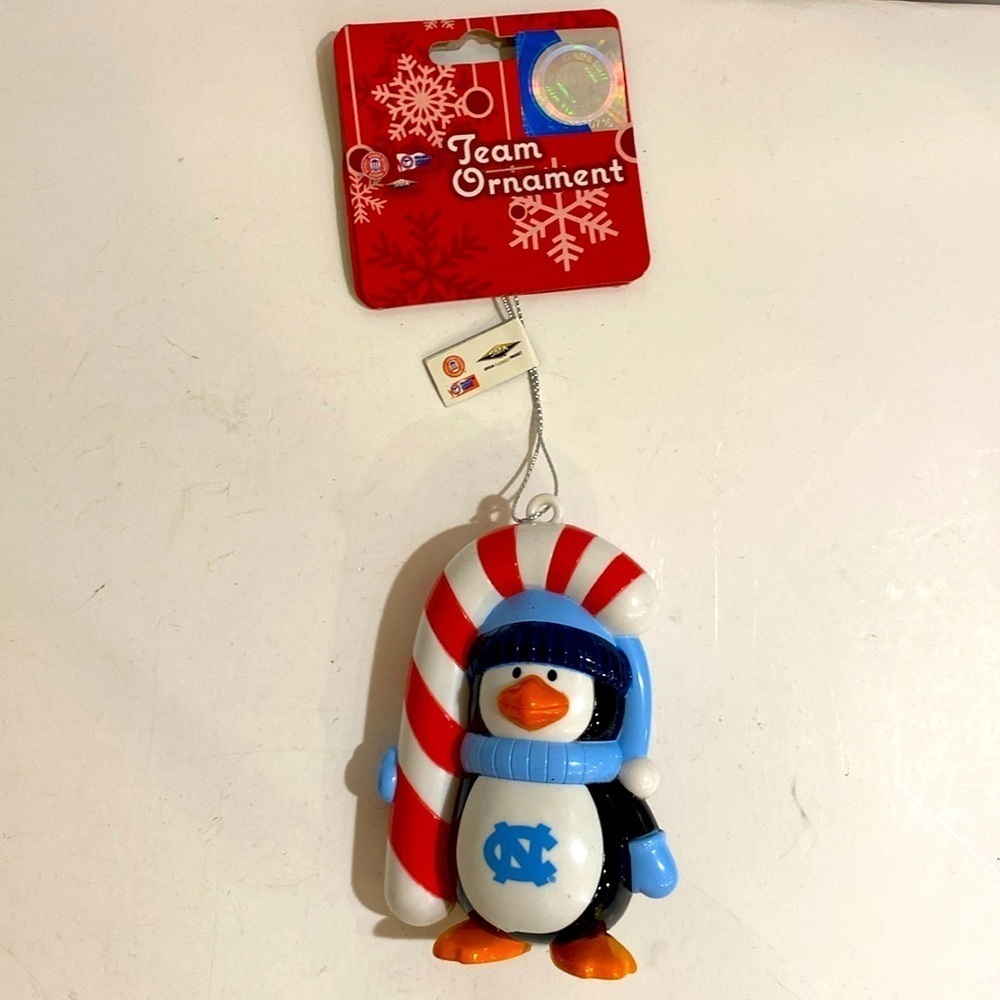 Team Ornament Penguin Ornament (CU)